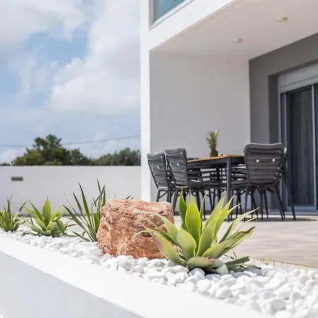 Melilia Luxury Villa