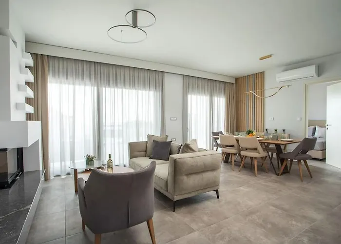 Melilia Luxury Villa *