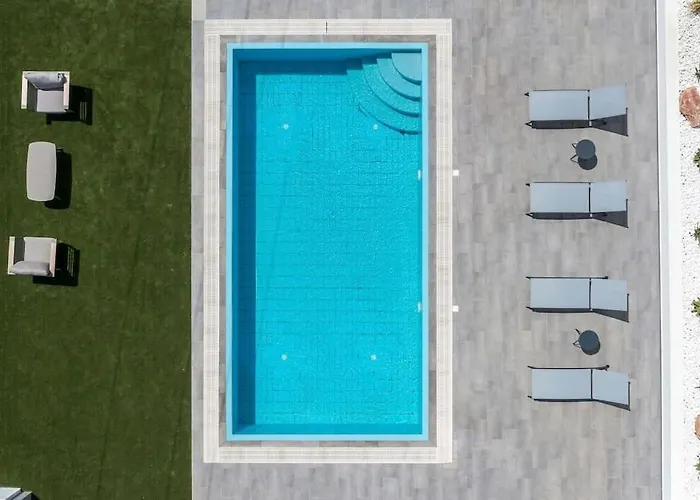 Melilia Luxury غينادي