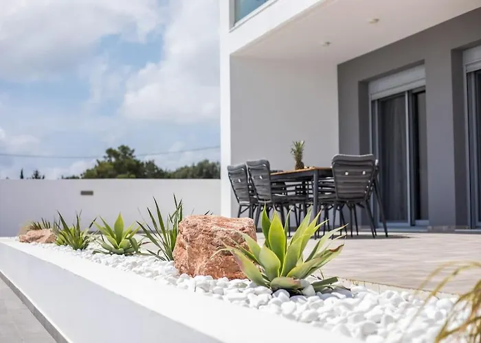 Melilia Luxury Villa